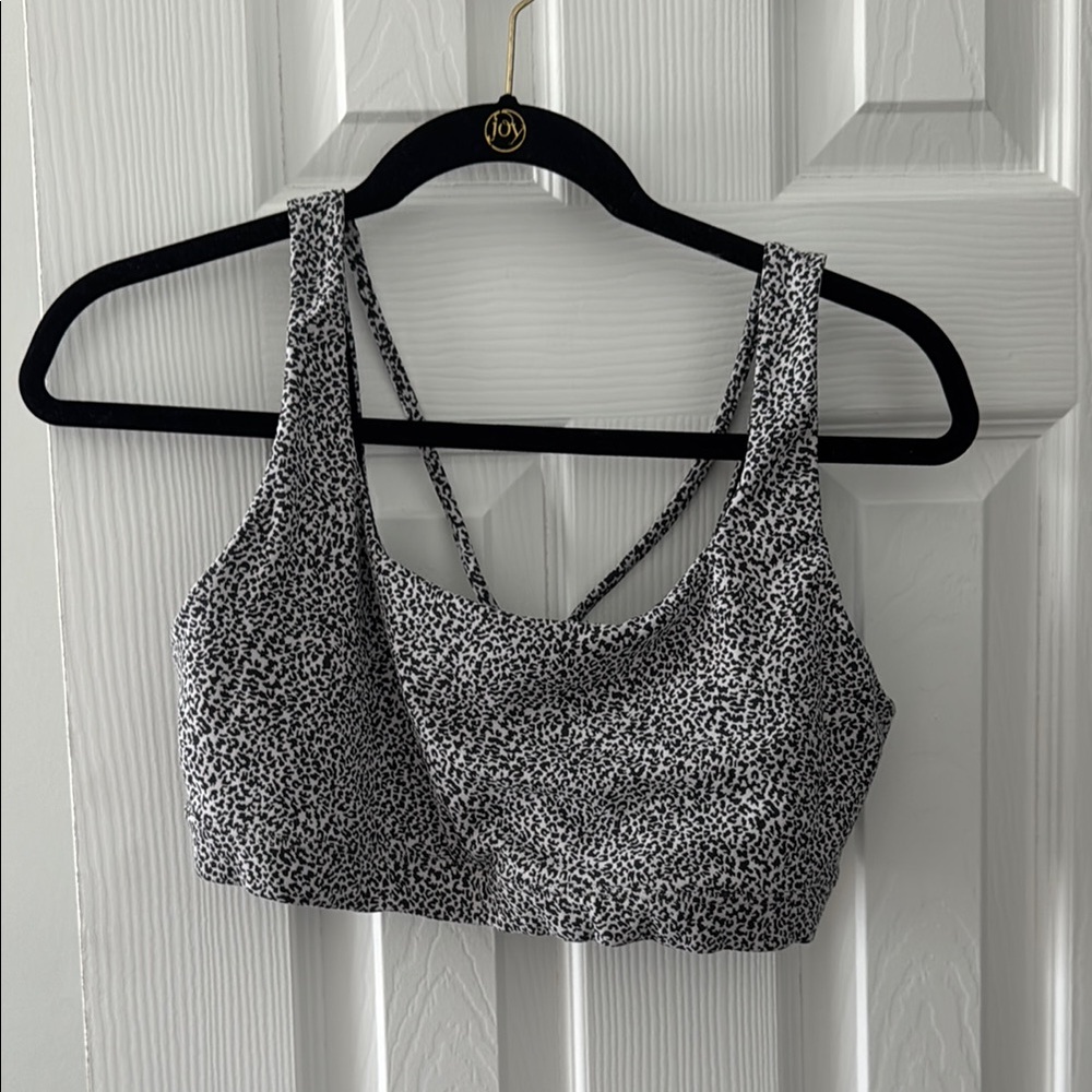 Athleta Black and White Patterned Sports Bra